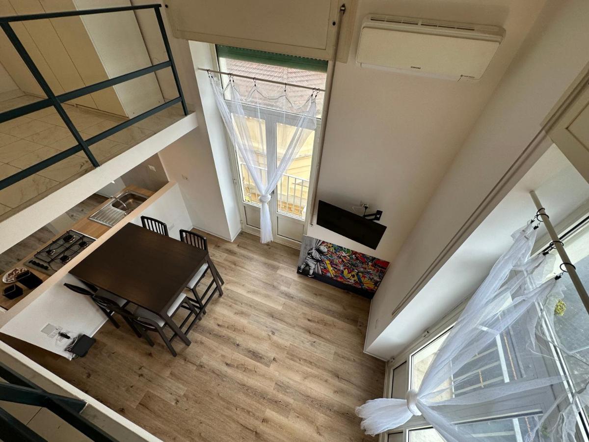 La Dimora Al Castello Central Flat Naples - My Place Ngoại thất bức ảnh