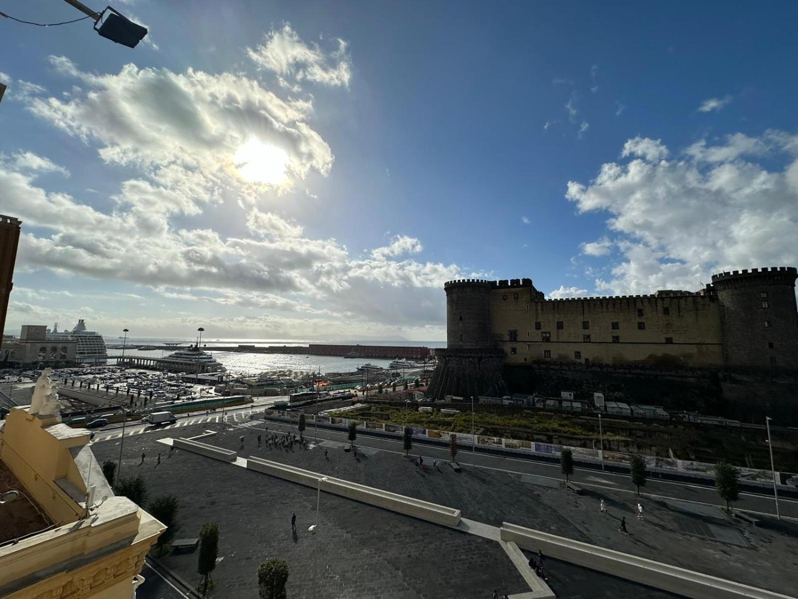 La Dimora Al Castello Central Flat Naples - My Place Ngoại thất bức ảnh