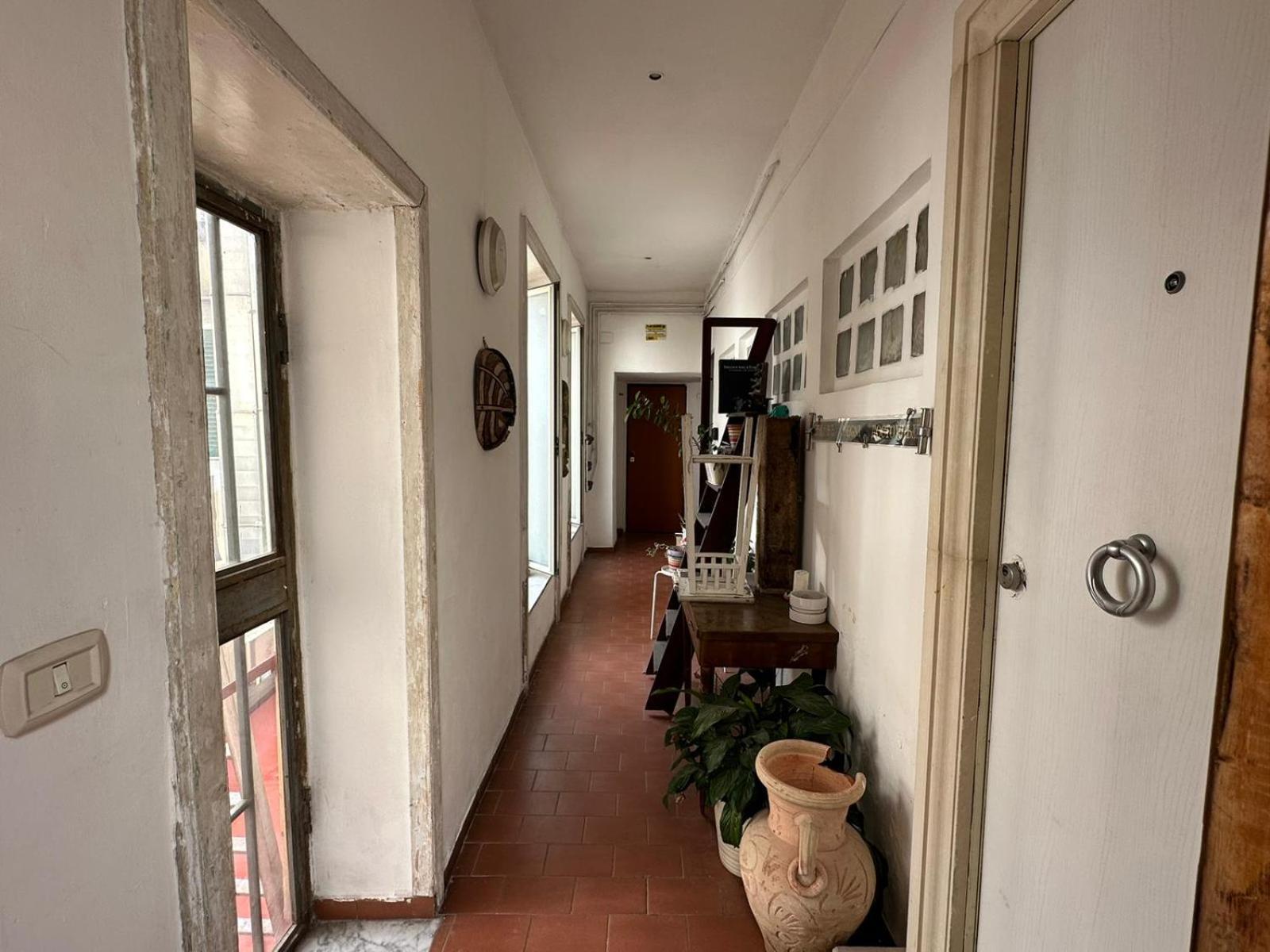 La Dimora Al Castello Central Flat Naples - My Place Ngoại thất bức ảnh